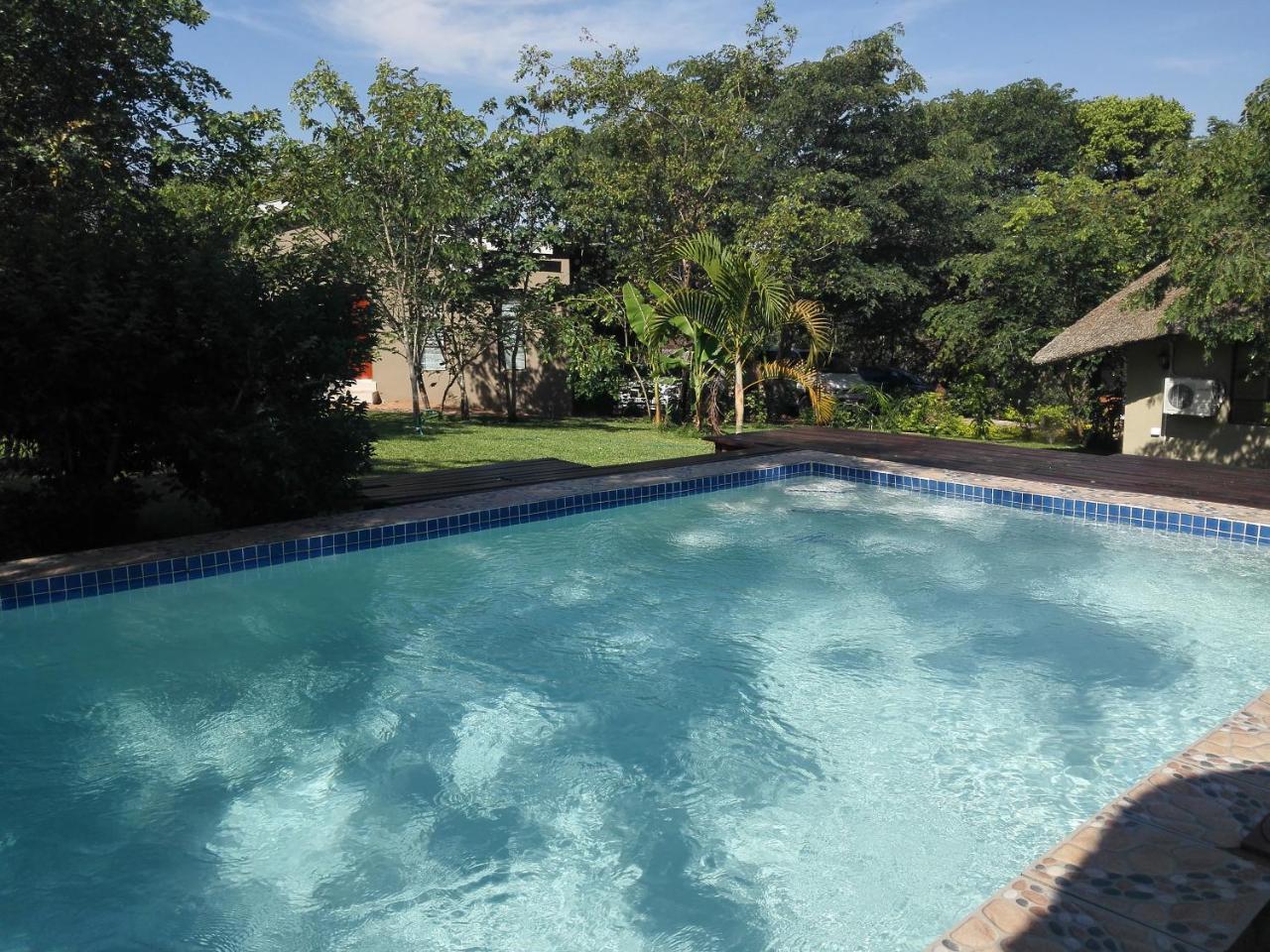 Chobe Sunset Chalets Lesoma Exterior photo